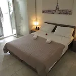 Milica Apartment *