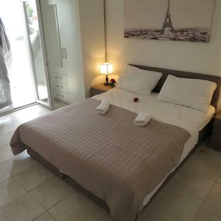 Milica Apartment *