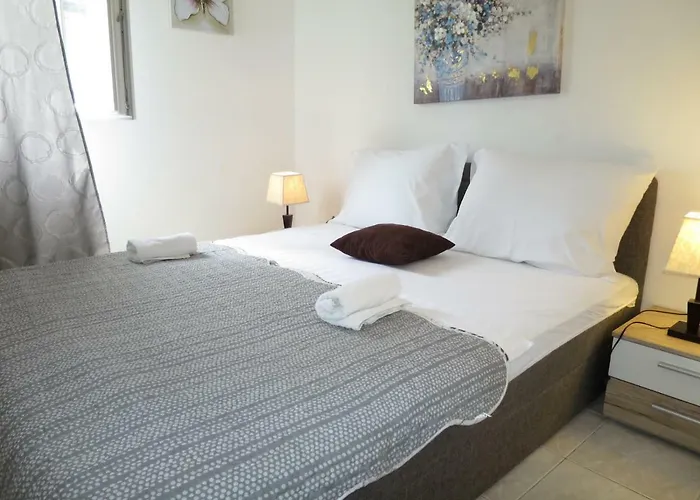 Milica * Rogoznica (Sibenik-Knin)